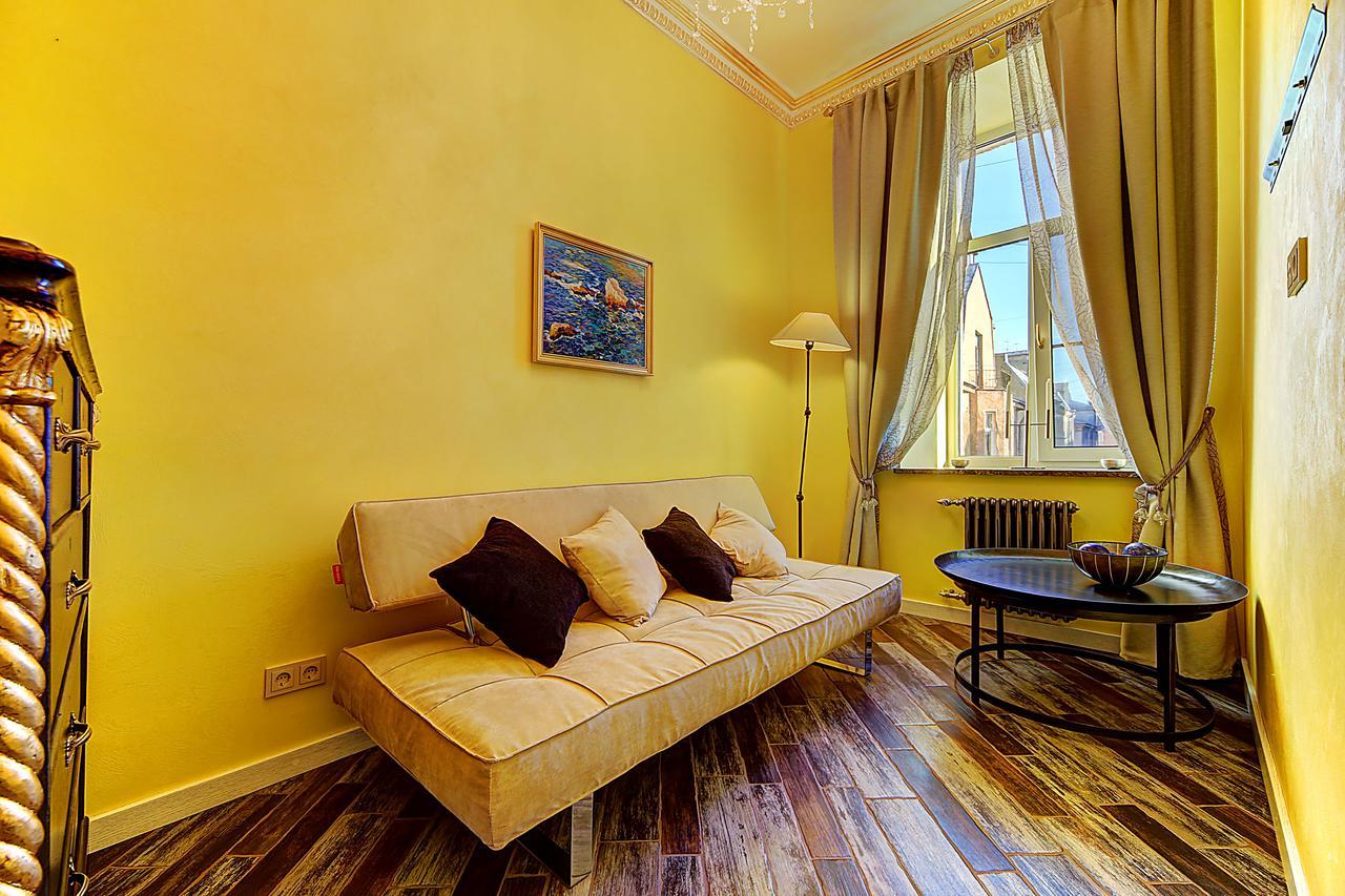 Apartment By Alexander Park Saint Petersburg Exterior photo